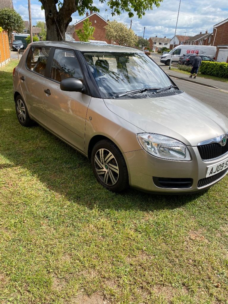 Skoda, FABIA, Hatchback, 2009, Manual, 1422 (cc), 5 doors