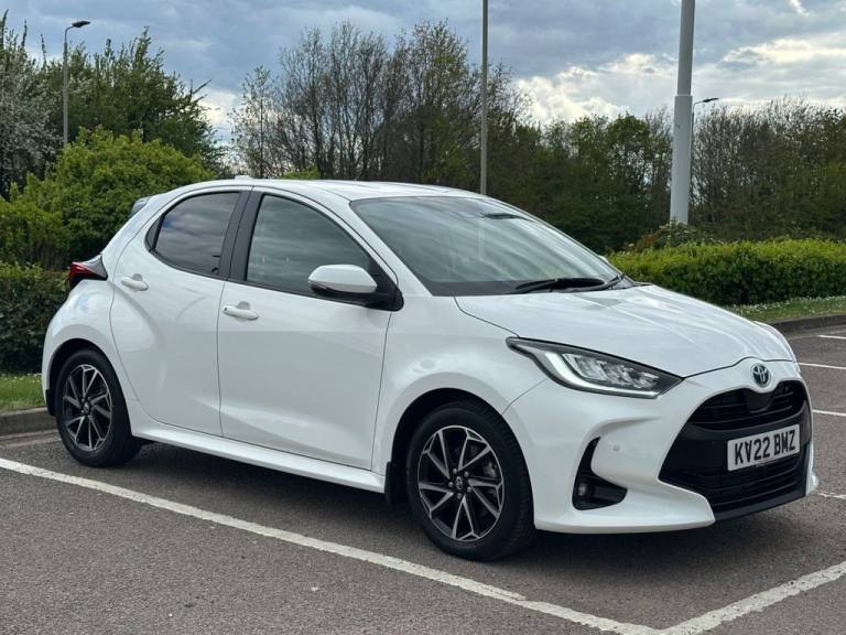 2022 Toyota Yaris 1.5 VVT-h Design Hatchback 5dr Petrol Hybrid E-CVT Euro 6 (s/s) (116 ps) Hatchb...
