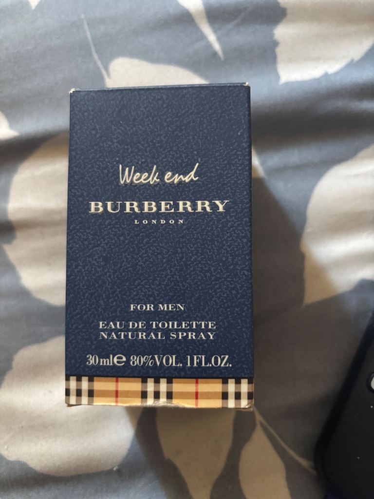 Burberry weekend fragrance 