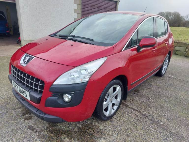 Peugeot, 3008, Hatchback, 2012, Manual, 1560 (cc), 5 doors