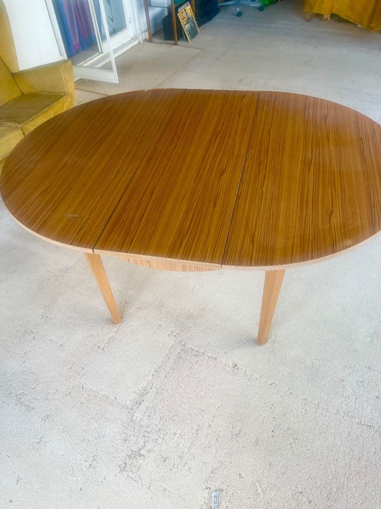 Folding dining table 