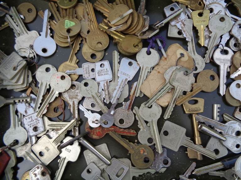 Lots of Keys