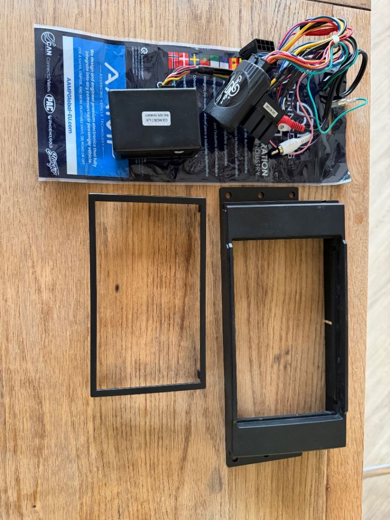 Discovery 3 radio fascia kit