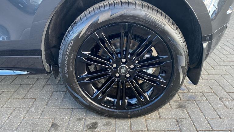 2025 Land Rover Range Rover Evoque 1.5 P270e Dynamic SE 5dr Auto ESTATE PETROL/ELECTRIC Automatic