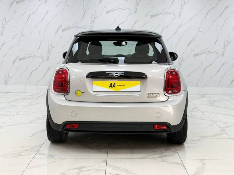 2021 MINI Electric Hatch Cooper SE 32.6kWh Level 3 Hatchback 3dr Electric Auto (184 ps) Hatchback...
