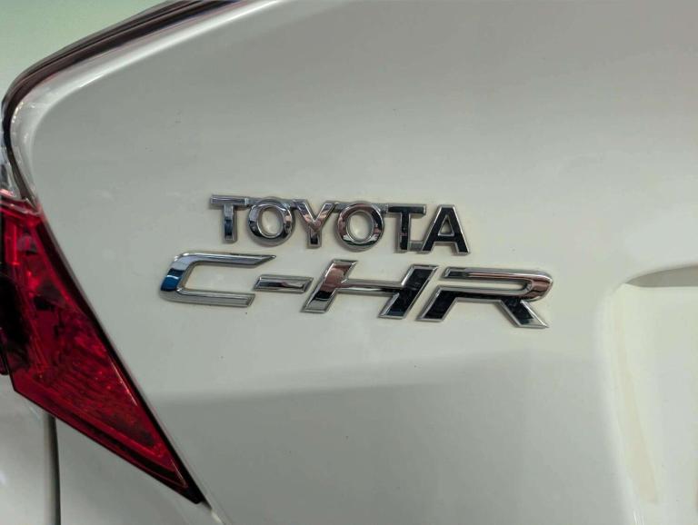 2018 Toyota C-HR 1.2T Design 5dr HATCHBACK PETROL Manual