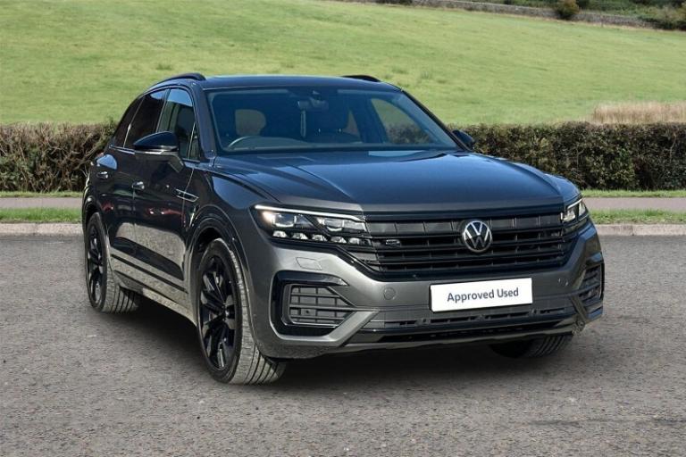 VOLKSWAGEN TOUAREG 3.0 V6 TDI 4Motion Black Edition 5dr Tip Auto