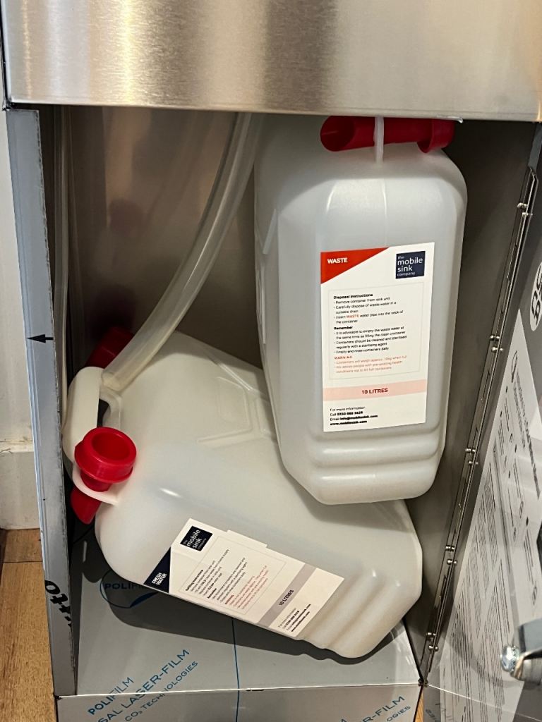 Mobile sink Odyssey 100