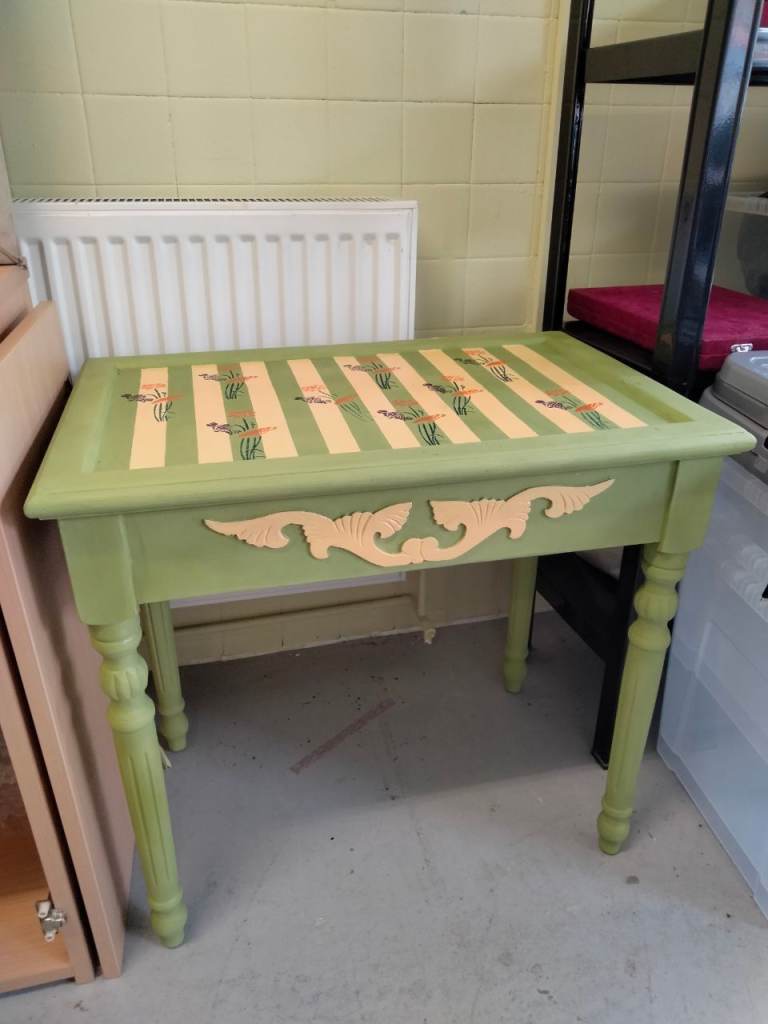 Small painted table 