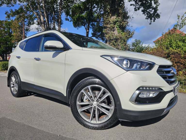 2016 Hyundai Santa Fe 2.2 SANTA FE 7-ST 2.2 PRM SE BD A/T MY16 Estate Diesel Automatic