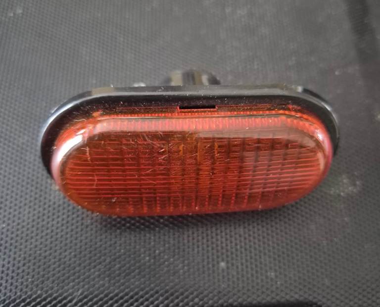 Unused side left/right indicator light for Vauxhall, Renault, Nissan