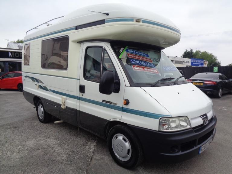 Auto-Sleepers Executive 2 Berth Peugeot Boxer DIESEL MANUAL 2003/03