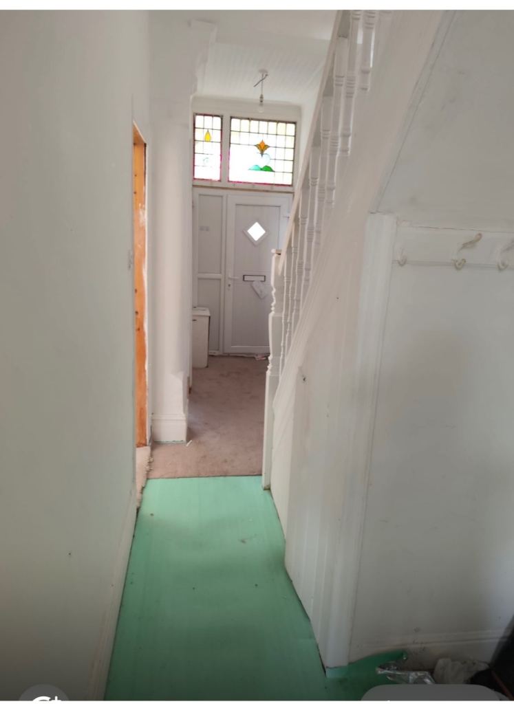 3 bed unfurnished house 