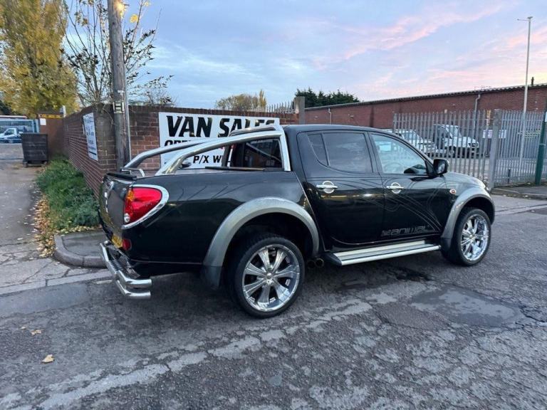 2006 06 MITSUBISHI L200 2.5 DI-D ANIMAL PICKUP 4DR DIESEL MANUAL 4WD (228 G/KM,