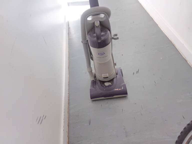 Currys Upright Vacuum Cleaner – Good Condition