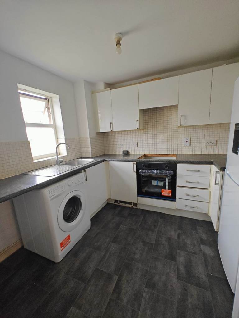 BEAUTIFUL 2 BEDROOM APPARTMENT FOR RENT IN HOUNSLOW