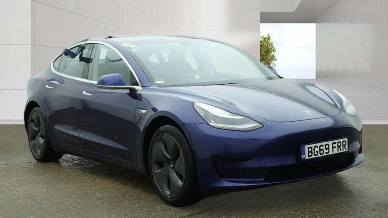 2019 Tesla Model 3 Standard Range Plus Saloon 4dr Electric Auto RWD (241 bhp) SALOON Electric Aut...