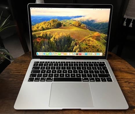 image for Apple MacBook Air 13" Laptop | 2019 | Touch ID | 256GB SSD | 8GB RAM | Like New