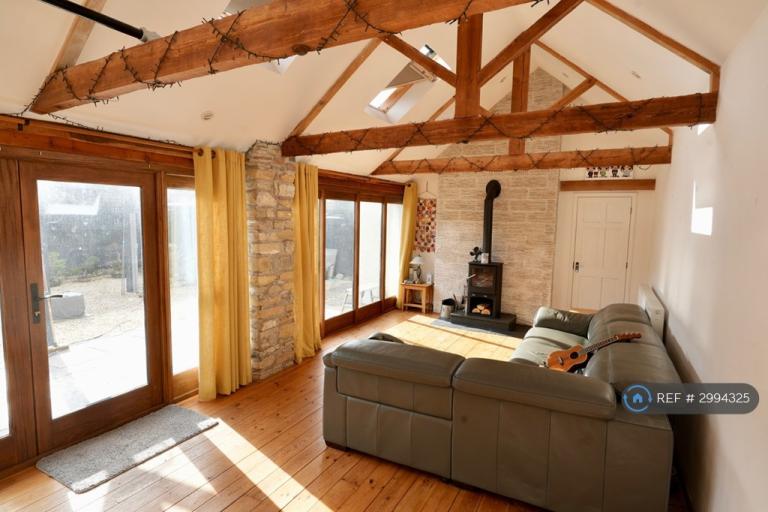 4 bedroom house in Orchard Barns, Taunton, TA3 (4 bed) (#2994325)