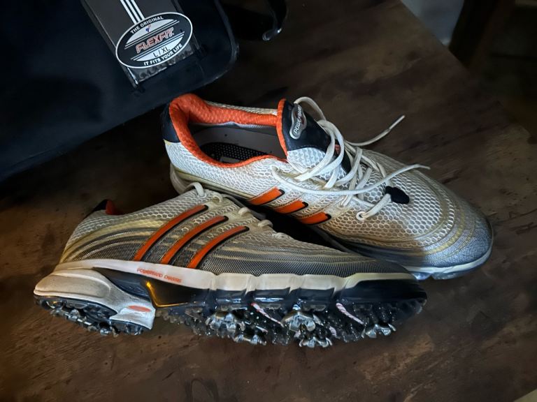 Adidas classic golf shoes 