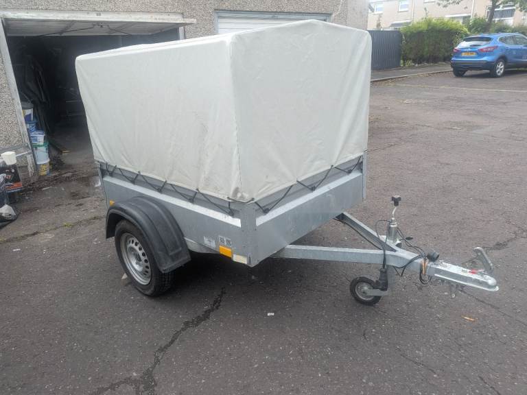 B162 5 x 4 unbaked trailer with grey cover 