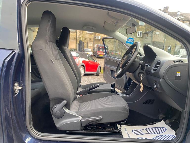 2013 Skoda Citigo 1.0 MPI GreenTech Elegance Euro 5 (s/s) 3dr HATCHBACK Petrol Manual