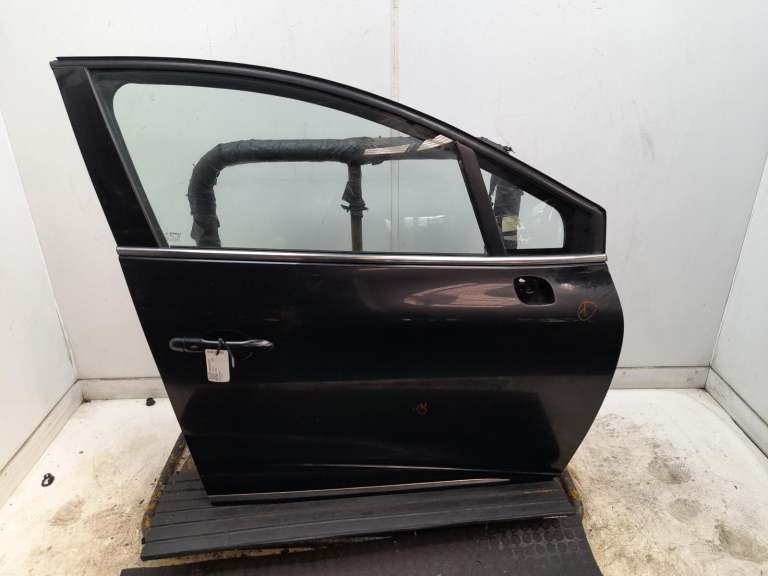 Renault Clio Right Front Door O/S 2013-2020 Black 5 Door Hatchback 801008302r