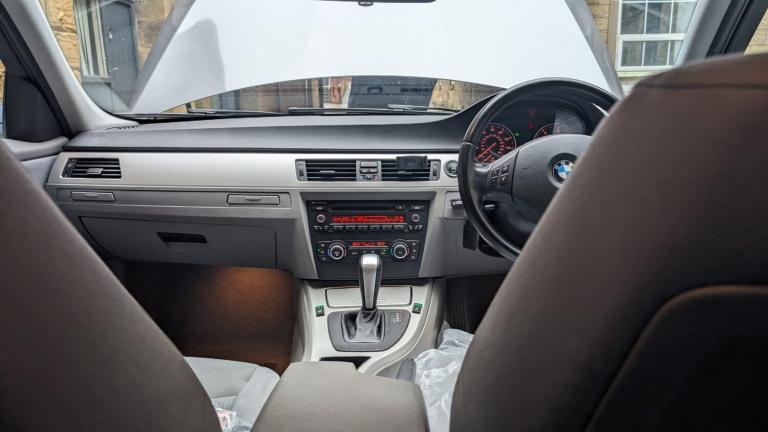 2011 BMW 3 Series 320d [184] SE 4dr Step Auto SALOON Diesel Automatic