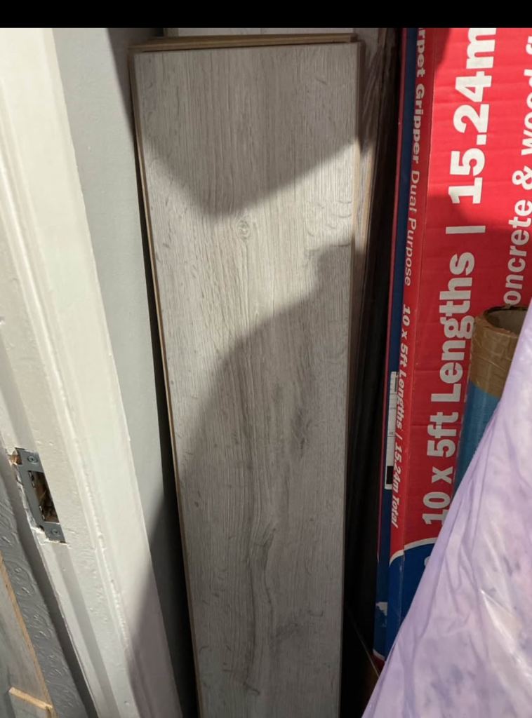 New Wood Effect Laminate Flooring & underlay – Light Grey, £250.00 for Sale