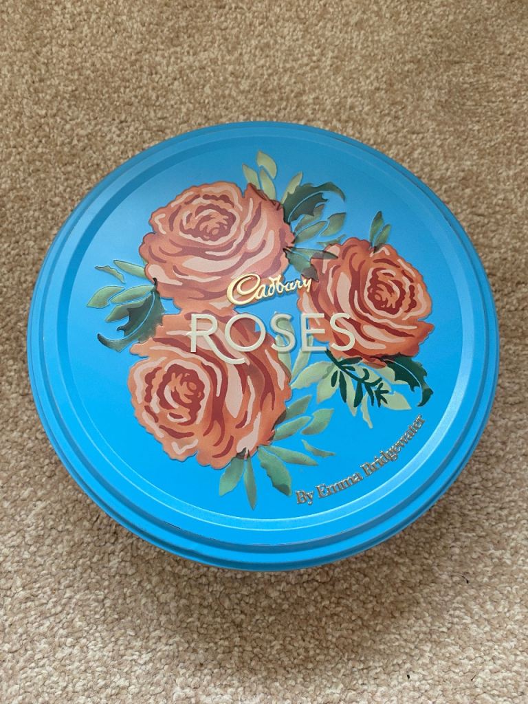 Lovely Cadbury Roses Tin 2020 by Emma Bridgewater – Excellent Condition