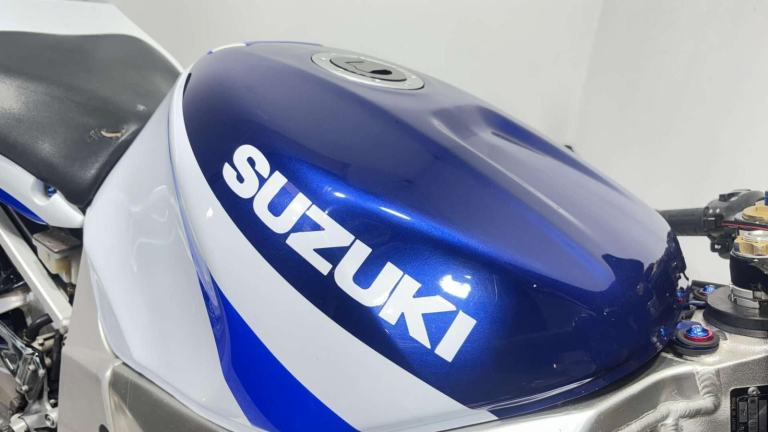 Suzuki GSX-R K1 2001 41K RUNNING PROJECT SPORTS BIKE TRACK BIKE 750CC