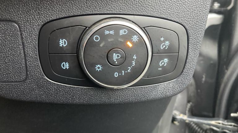 2023 Ford Puma 1.0 EcoBoost Hybrid mHEV Titanium 5dr Petrol Hatchback Hatchback Petrol Manual