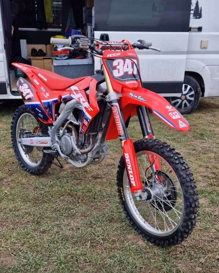 MOTOCROSS BIKE 