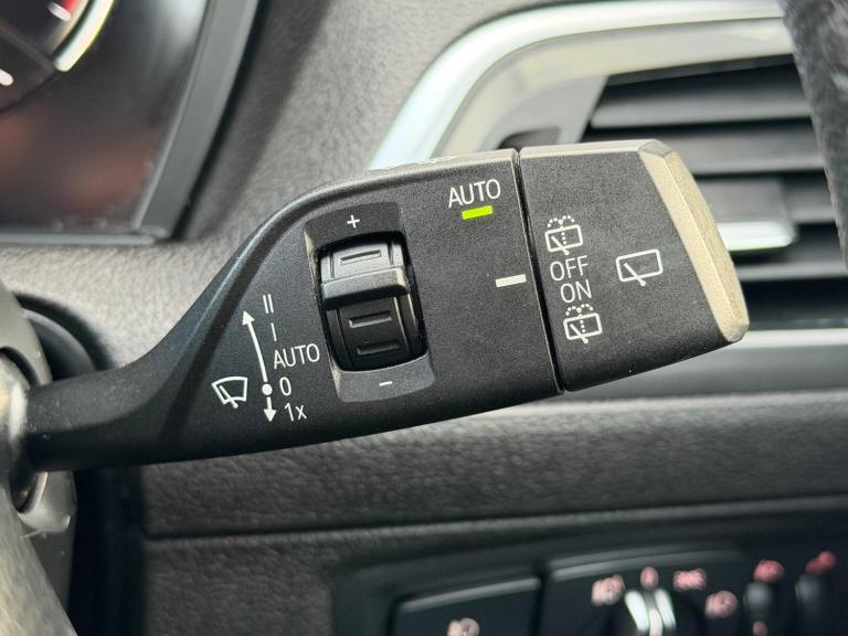 2018 BMW 1 Series 1.5 118i SE Euro 6 (s/s) 5dr HATCHBACK Petrol Manual