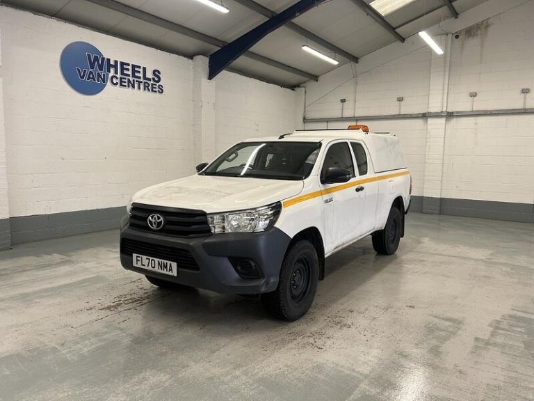 2020 Toyota Hilux Active Extra Cab Pick Up 2.4 D-4D PICK UP DIESEL Manual
