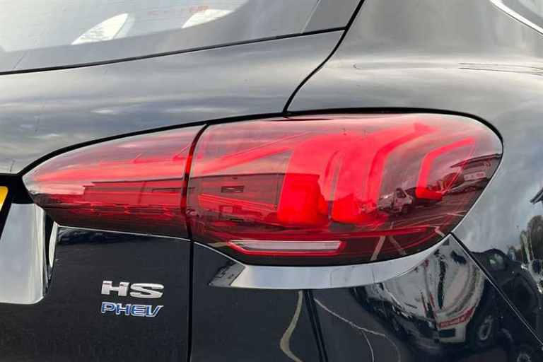 2023 MG MG HS 1.5 T-GDI 16.6kWh SE SUV 5dr Petrol Plug-in Hybrid Auto Euro 6 (s/s) (258 p SUV Hyb...