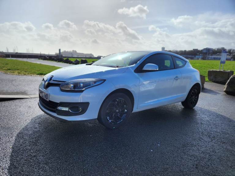 Renault MEGANE 2015