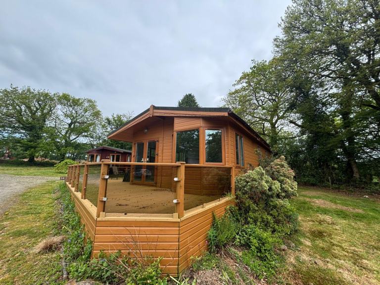 LINDERA LODGE 46X20 • 3 BED TWIN LODGE • HUGE SPACE • £53,000