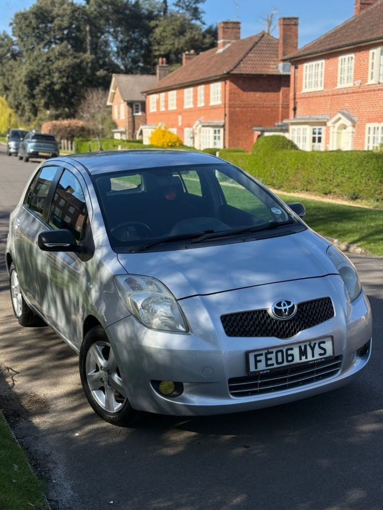 Toyota, YARIS, Hatchback, 2006, Manual, 1296 (cc), 5 doors
