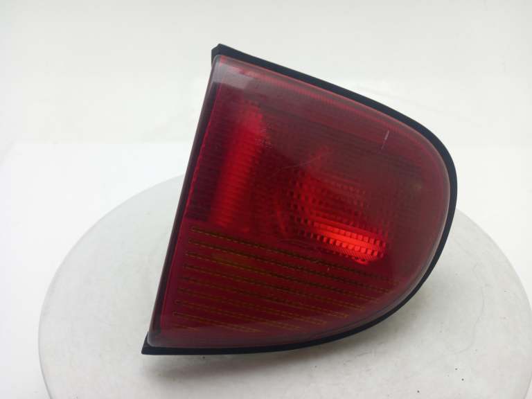 Ford Escort Tail Light Rear Lamp N/S 1995-2002 5 Door Hatchback Lh 6702295