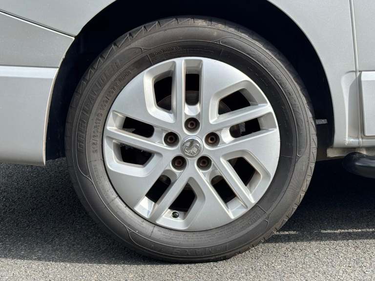 VAUXHALL VIVARO 1.6 CDTi 2700 BiTurbo ecoFLEX Sportive 2015