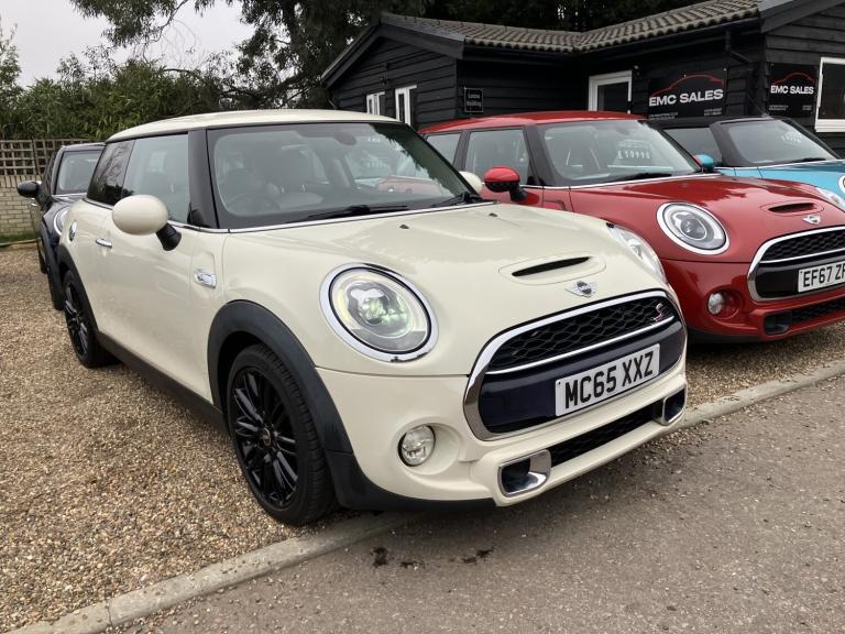 MINI HATCH 2.0 Cooper S 3-Door Hatch 2015