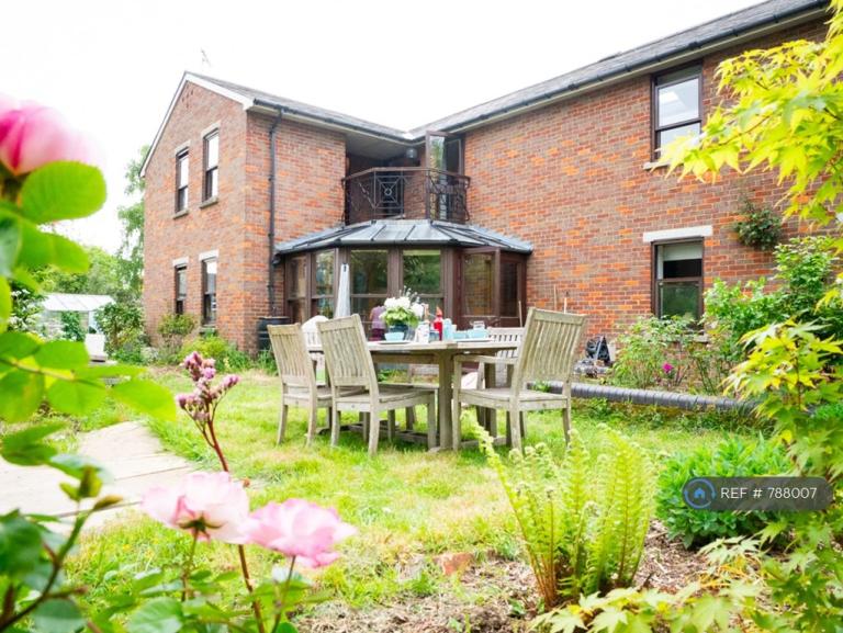 1 bedroom in Whinbush Road, Hitchin, SG5 (#788007)