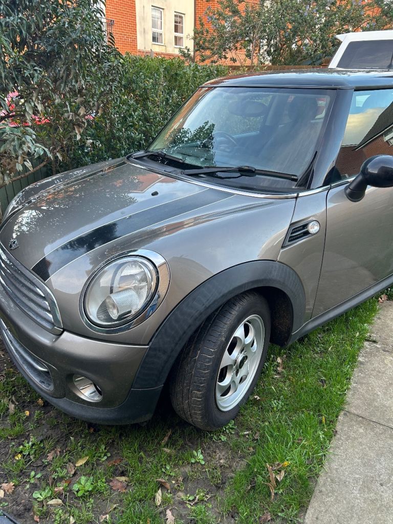 MINI COOPER 1.6 D HATCHBACK 2011