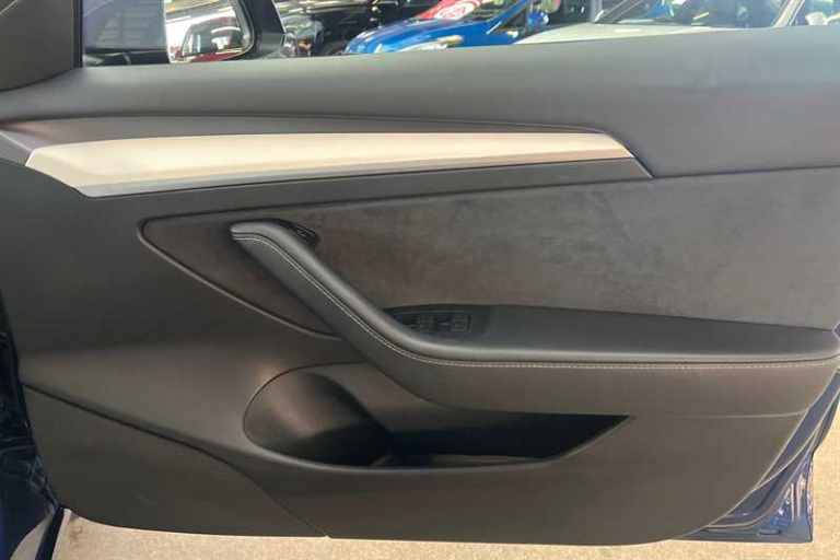 2021 Tesla Model 3 Long Range AWD 4dr Auto SALOON ELECTRIC Automatic