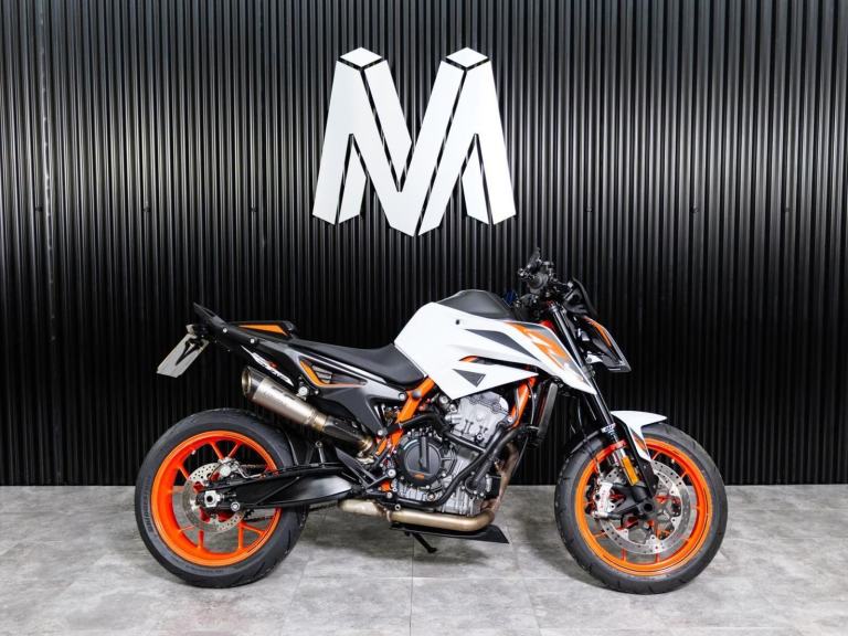 2020 KTM 890 Duke 890 R Naked Petrol Manual Euro 4 (121 ps)