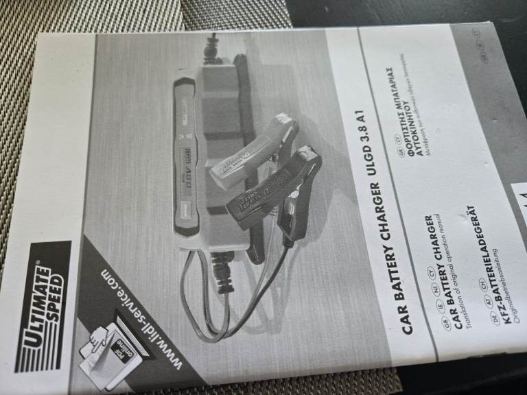 Universal Smart Charger 6V-12V for Car and Motorcycle – 60W 3.8A up to 120Ah