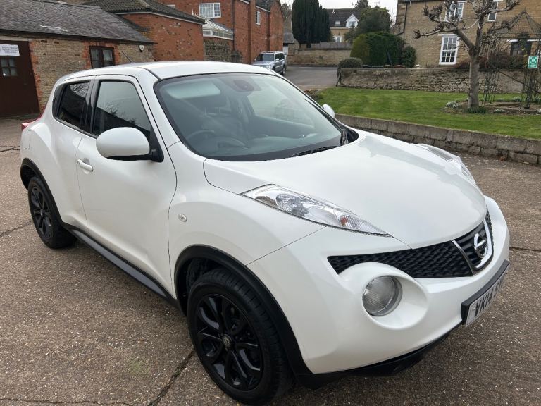 Nissan, JUKE, Hatchback, 2014, Manual, 1461 (cc), 5 doors