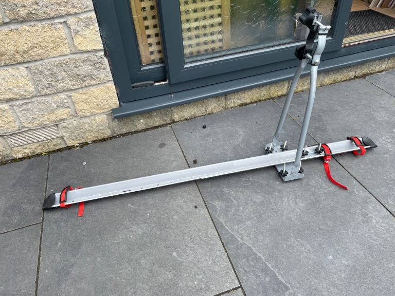 Halford’s roof mount bike racks 