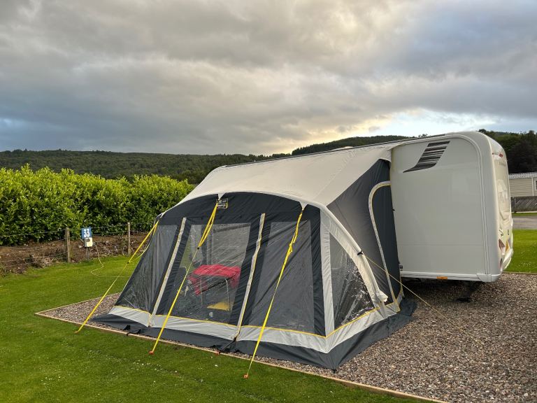 Coachman VIP 520 3 Berth 2018